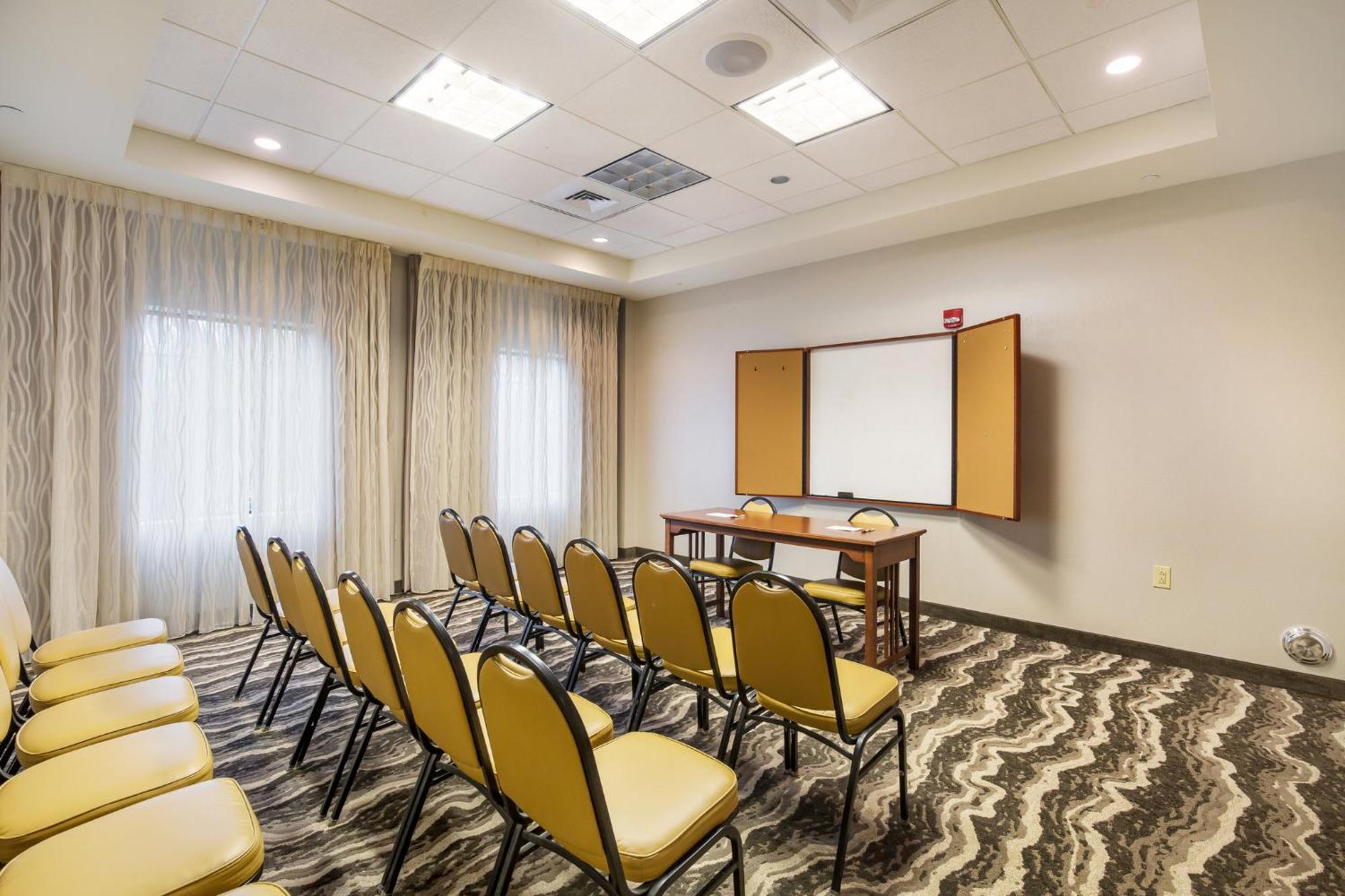 Staybridge Suites Chesapeake-Virginia Beach By Ihg Eksteriør bilde